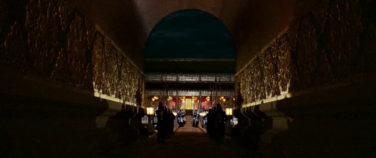 Curse of the Golden Flower (2006) BluRay Hindi + Ta Zh 720p x264 AVC AAC 2.0 ESub.mkv.0003
